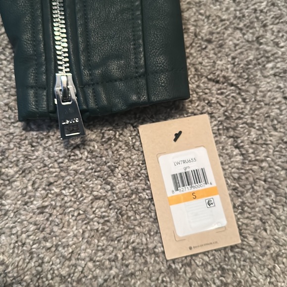 Levi Faux Leather Sherpa Jacket - Picture 5 of 12